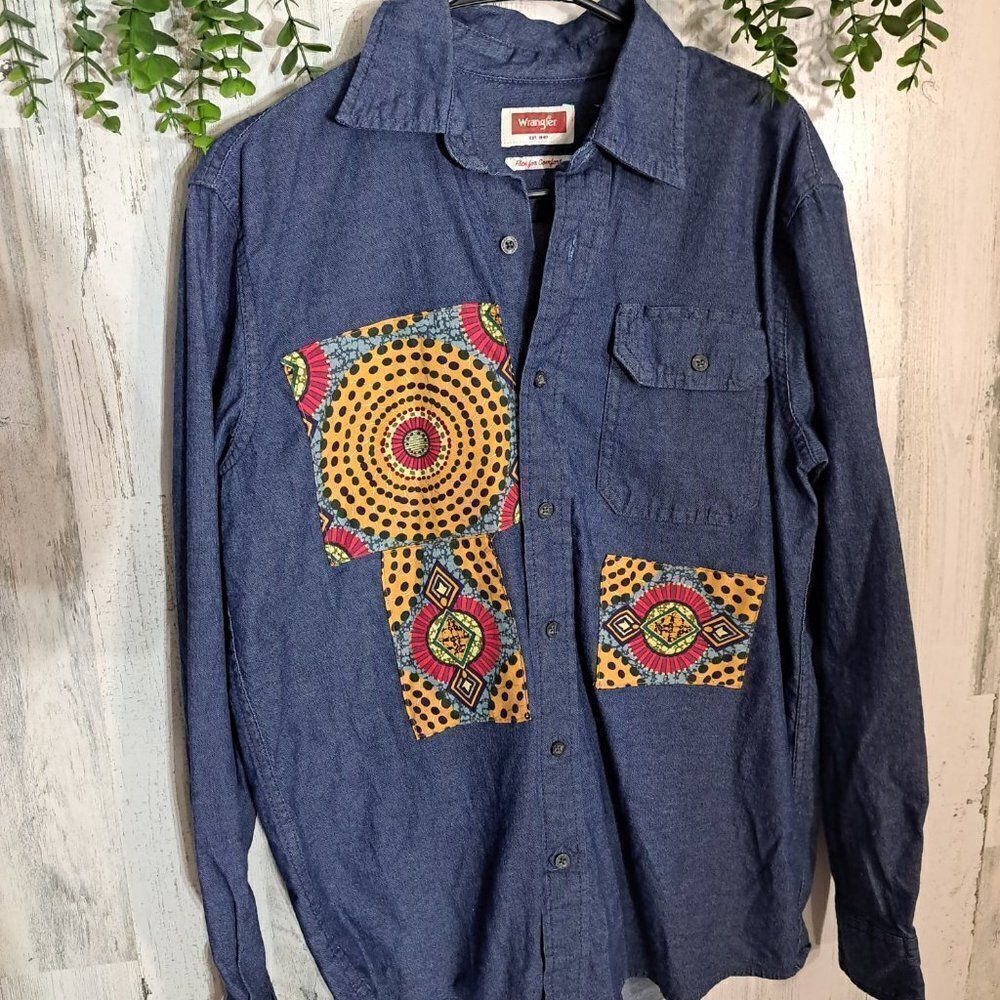 Wrangler Shirt  EUC - Picture 2 of 7